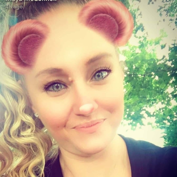 Meet your Posher, Michele - Picture 1 of 1